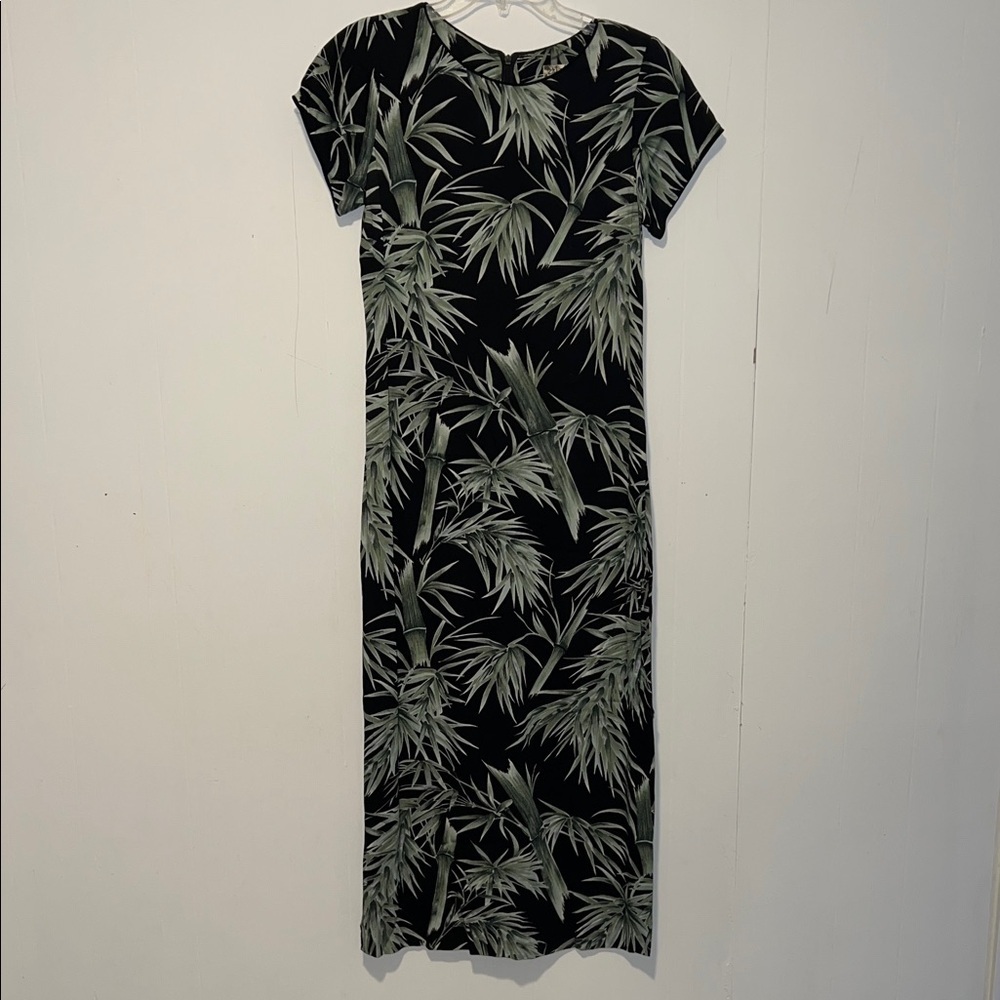 Vintage Go Barefoot Archive Collection Elegant Black &Green Leaf Print Dress P